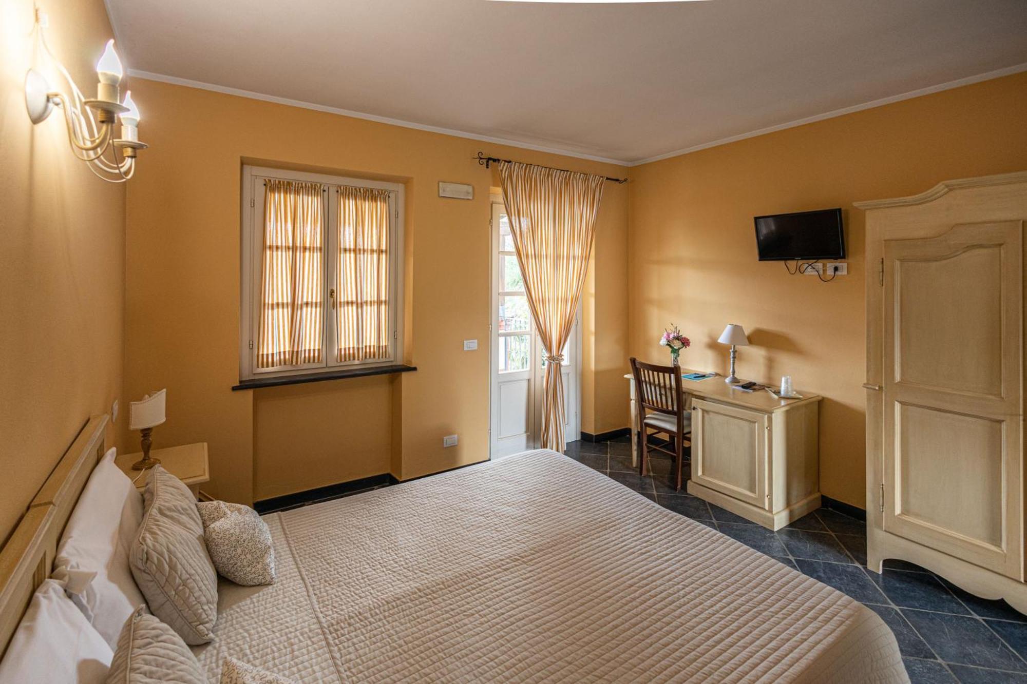 Albergo La Luna سارزانا المظهر الخارجي الصورة