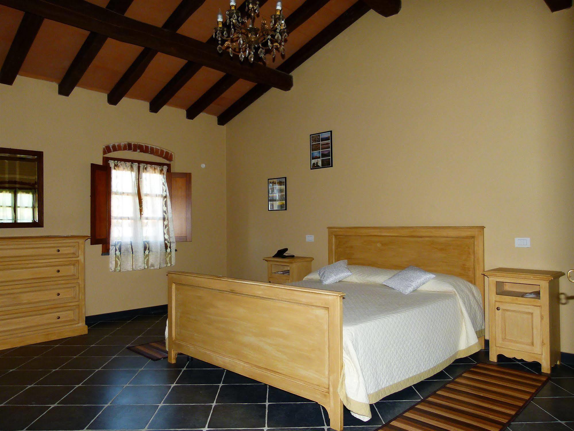 Albergo La Luna سارزانا المظهر الخارجي الصورة